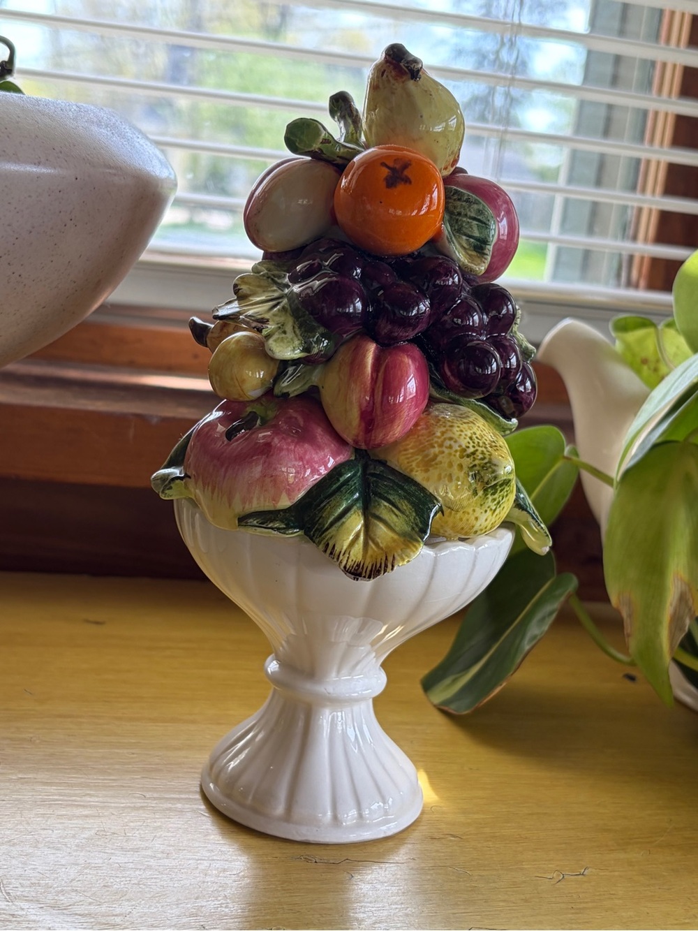 Vintage ceramic fruits in bowl for decor mid-century modern topiary - Picture 4 of 12